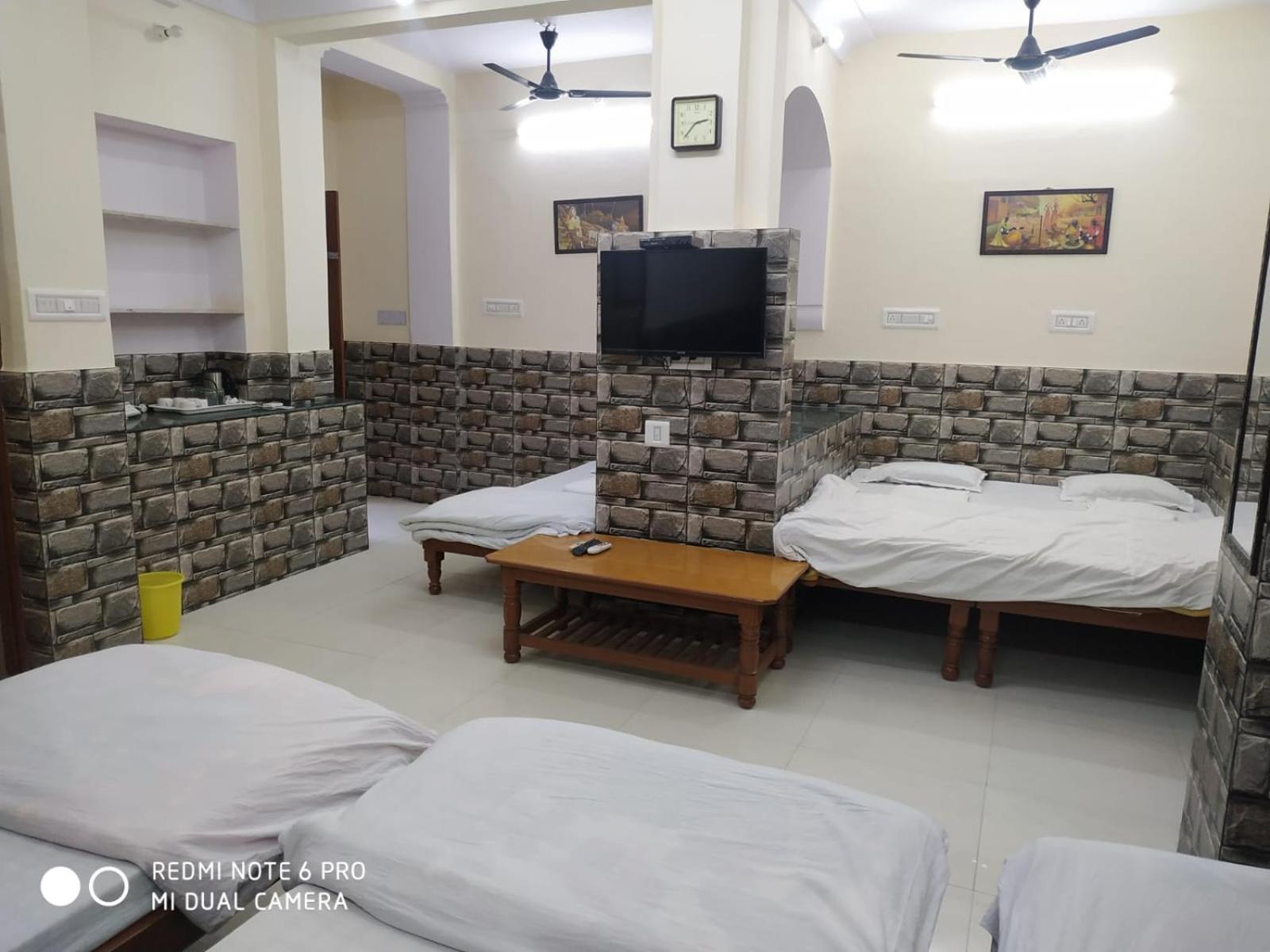 Boby Home Stay "Boby Mansion" ชัยปุระ ภายนอก รูปภาพ